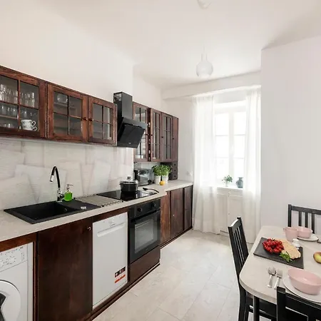 Apartment Shortstaypoland Mostowa